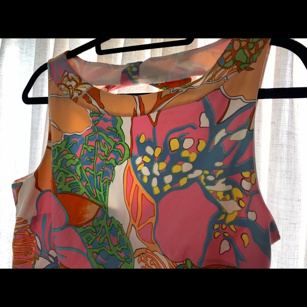 Bright Tropical Print Sleeveless Cotton Dress for Your Next Occasion
